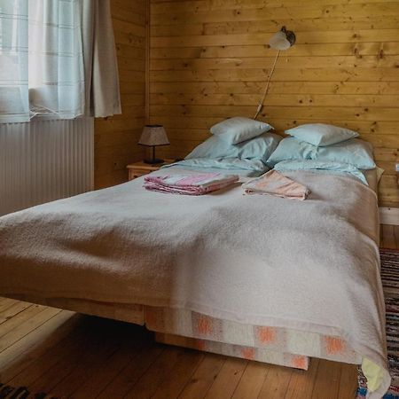 Biotour Camping & Restaurant Ghimeş-Făget Exteriör bild
