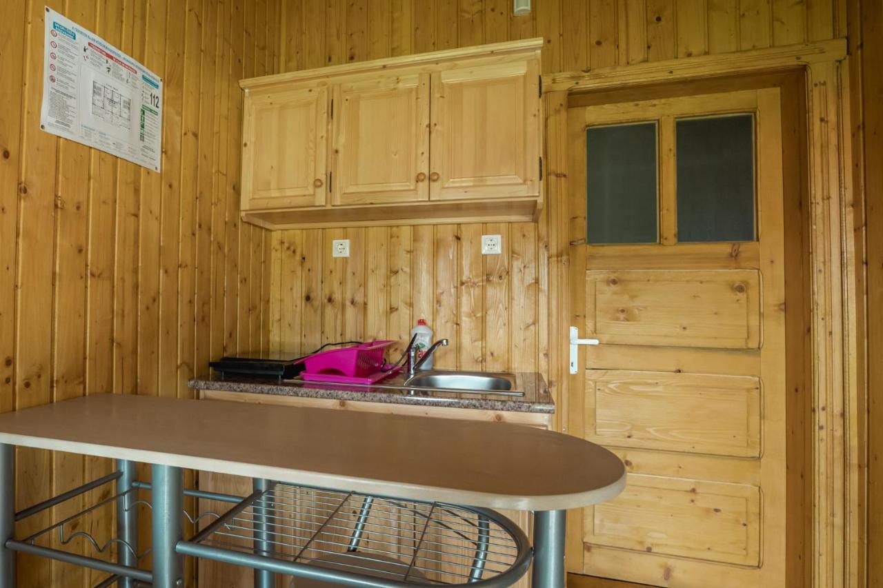 Biotour Camping & Restaurant Ghimeş-Făget Exteriör bild